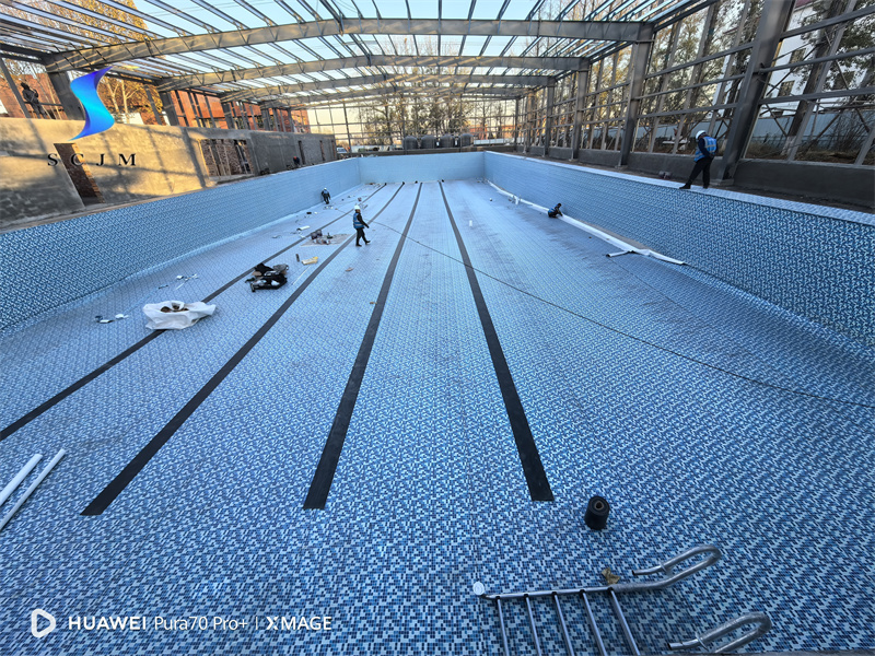 山東濰坊泳池建造膠膜鋪裝